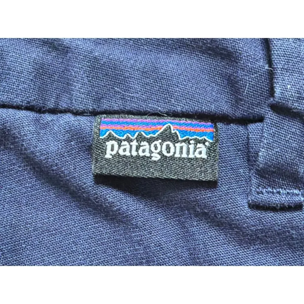 Patagonia Women's Size 6 Navy Blue Baggies Shorts - Lightweight & Durable